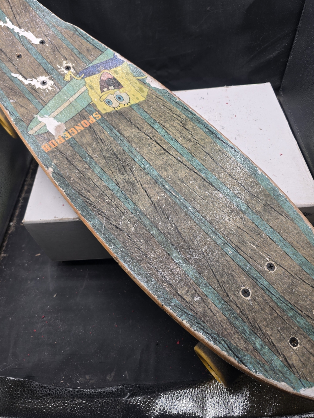 SpongeBob Squarepants Yellow Blue Wood-Pattern Kids Skateboard